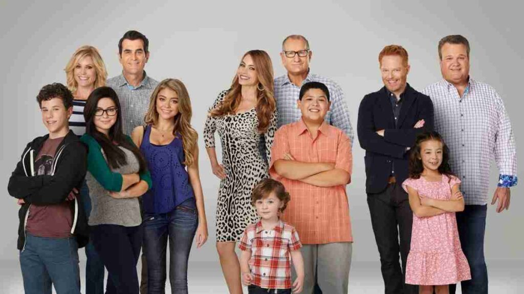 Modern Family Nereden İzlenir
